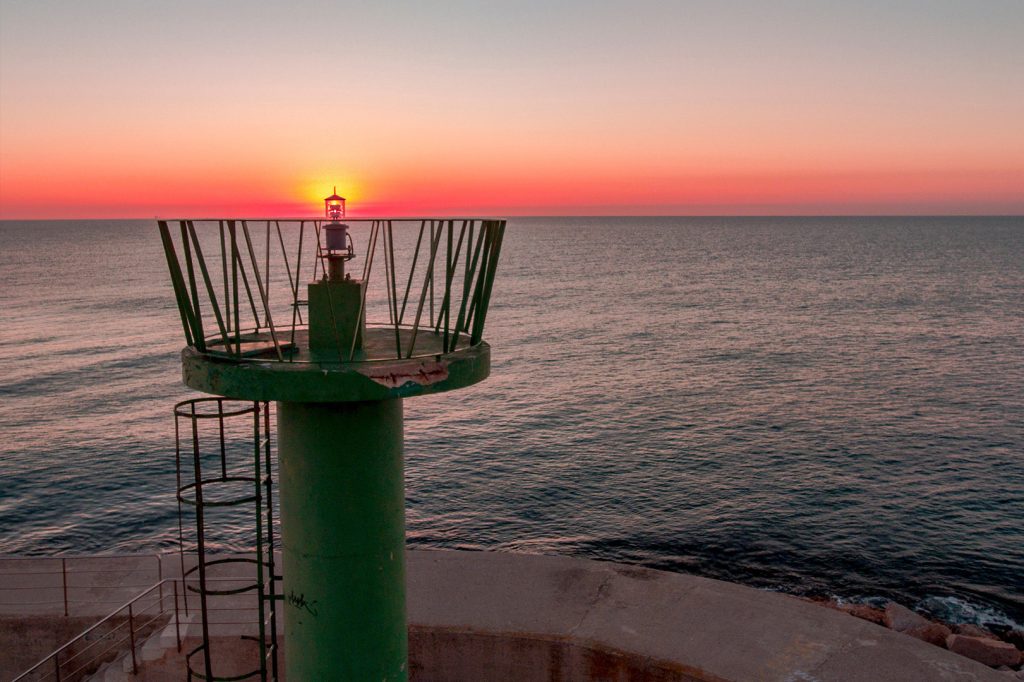 filamciones aereas con drone, eventos al aire libre y en espacios cerrados, fotografia aerea, piloto de dron profesional, videos corporativos con drone, camara 4k, servicio con drones, zona de actuacion castellon, tarragona,valencia, vinaros, presupuestos, colaboracion fotografos